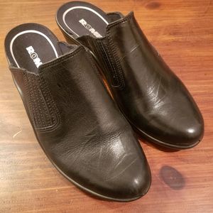 Rominka black leather mule slip on shoes size 39 EU